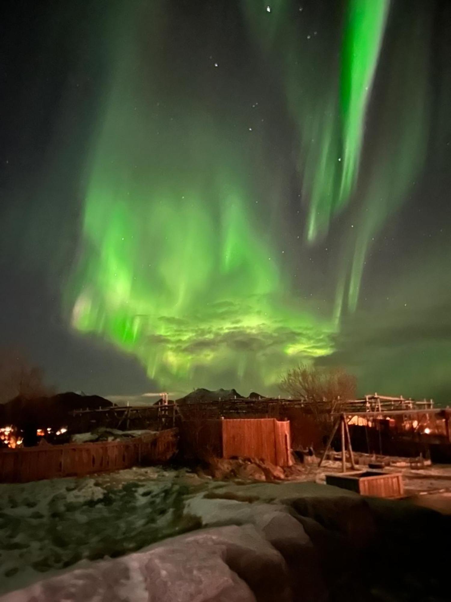 Leilighet Ballstad Exteriör bild